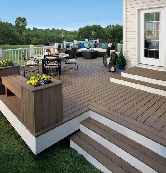 Elevate Your Outdoor Living: Choosing the Best Deck Builders in Alpharetta, GA and Beyond